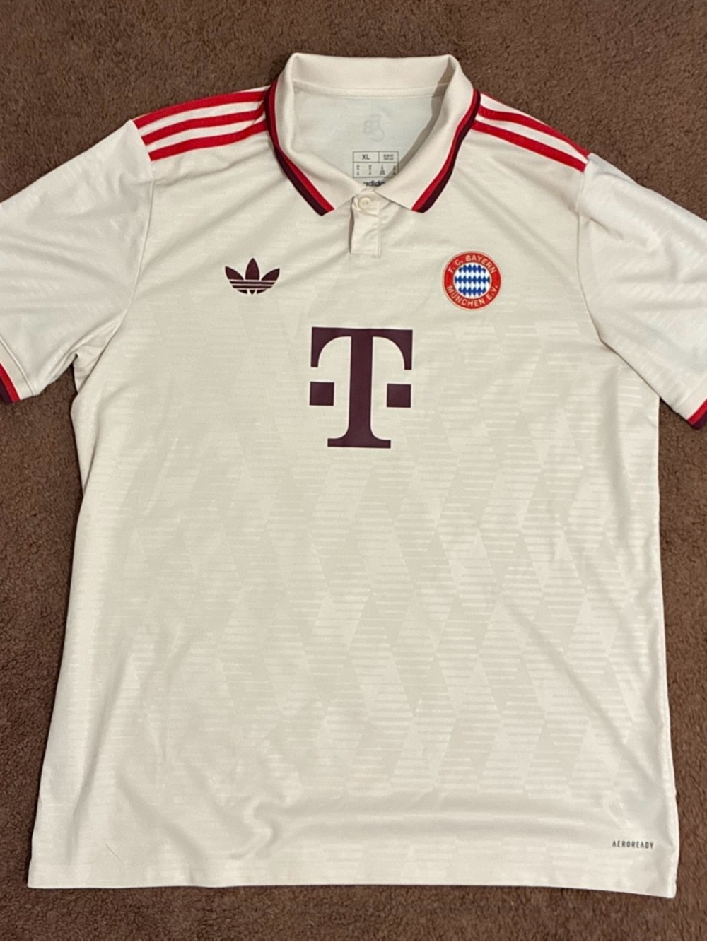 adidas Cream Jersey FC Bayern Munich with Red Accent XL Soccer
